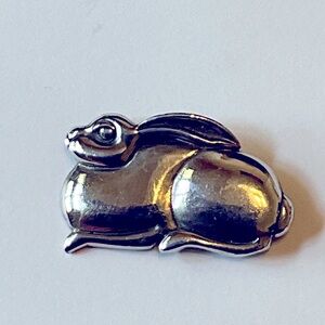 James Avery Retired Vintage Sterling Silver Bunny Rabbit Brooch